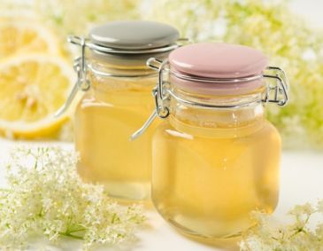 Hollerblütenessig  – Rezept