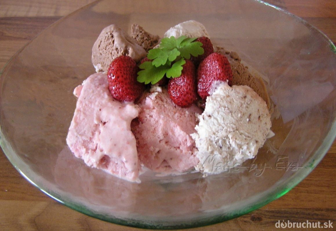 Fototrezept: hausgemachtes Eis mit Joghurt :P