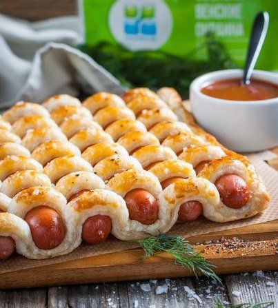 Leckerer Snack: Frankfurter in Linzer Teig :P