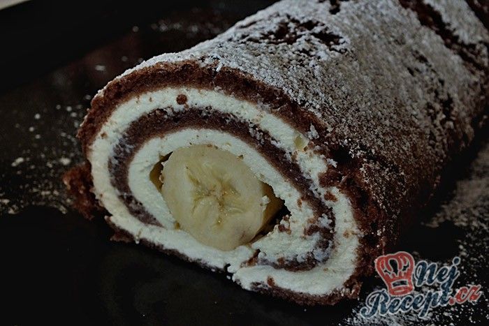 Fotorezept: Leckere Schoko-Roulade mit Quark und Banane :P