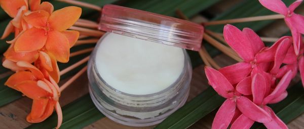 Wie man Lipgloss ganz einfach selber macht?!