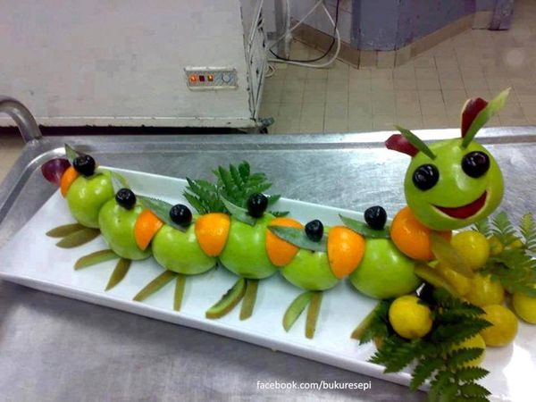 Viel Obst essen und gesund bleiben :)