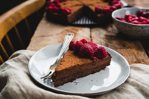 Super leckerer Schoko-Kuchen OHNE Mehl und Zucker! :P