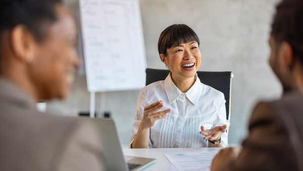 How to write a marketing proposal in 10 steps + templates [2026]