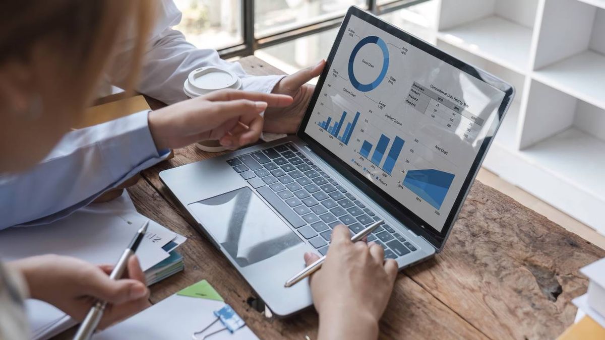 Which Type of Question Does Diagnostic Analytics Address?