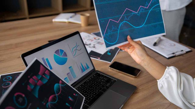 Explanation Of The Difference Between Gross Margin And Operating Margin.