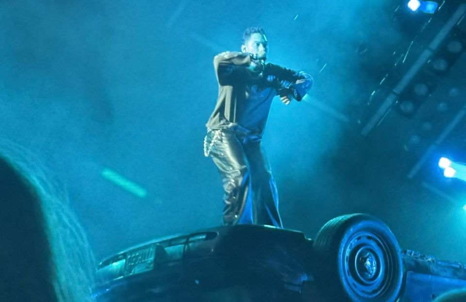 Concert Review: Miguel's CAOS Tour Is a Study in Chaos, Love, and Resistance