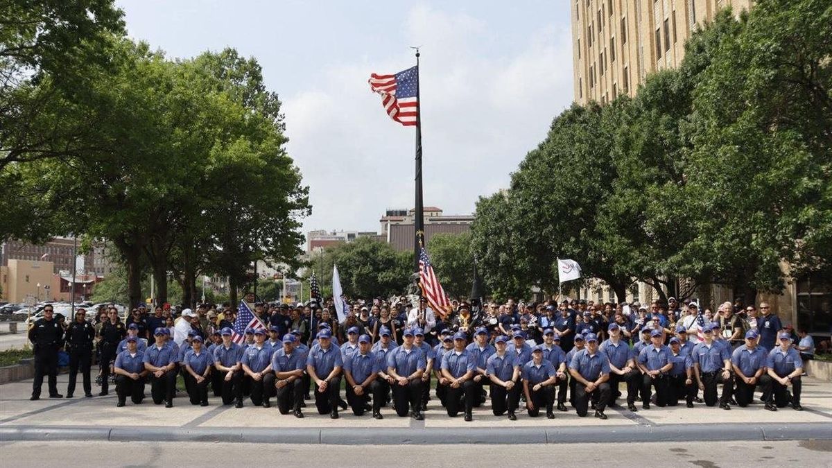 3 ways to honor America's heroes this Memorial May