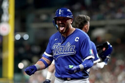 Italy, USA and Canada advance at World Baseball Classic