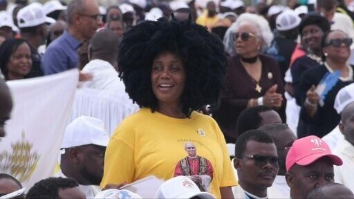 Pope Leo XIV draws 100,000 to Angola Mass, condemns corruption