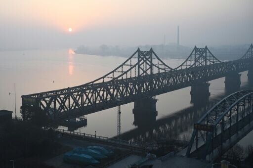 High hopes at China's gateway to North Korea as trains resume