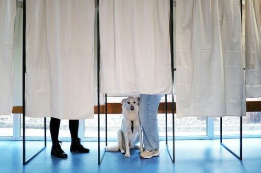 France's leftists win mayoral elections in largest cities