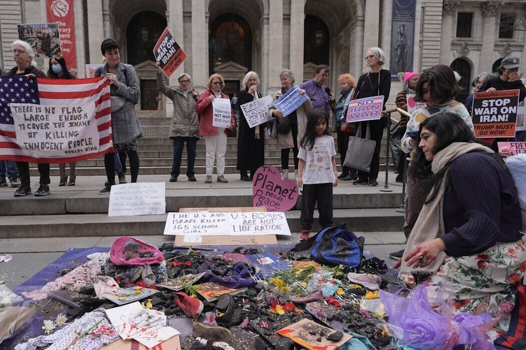 When US fights in the Middle East, American Muslim students often face discrimination