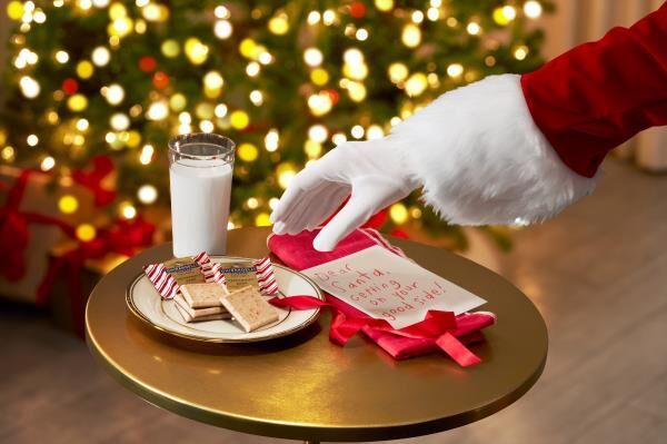 Unwrap the Holidays With Peppermint Bark
