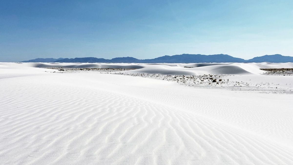 Why Late April Is White Sands National Park's Sweet Spot In 2026