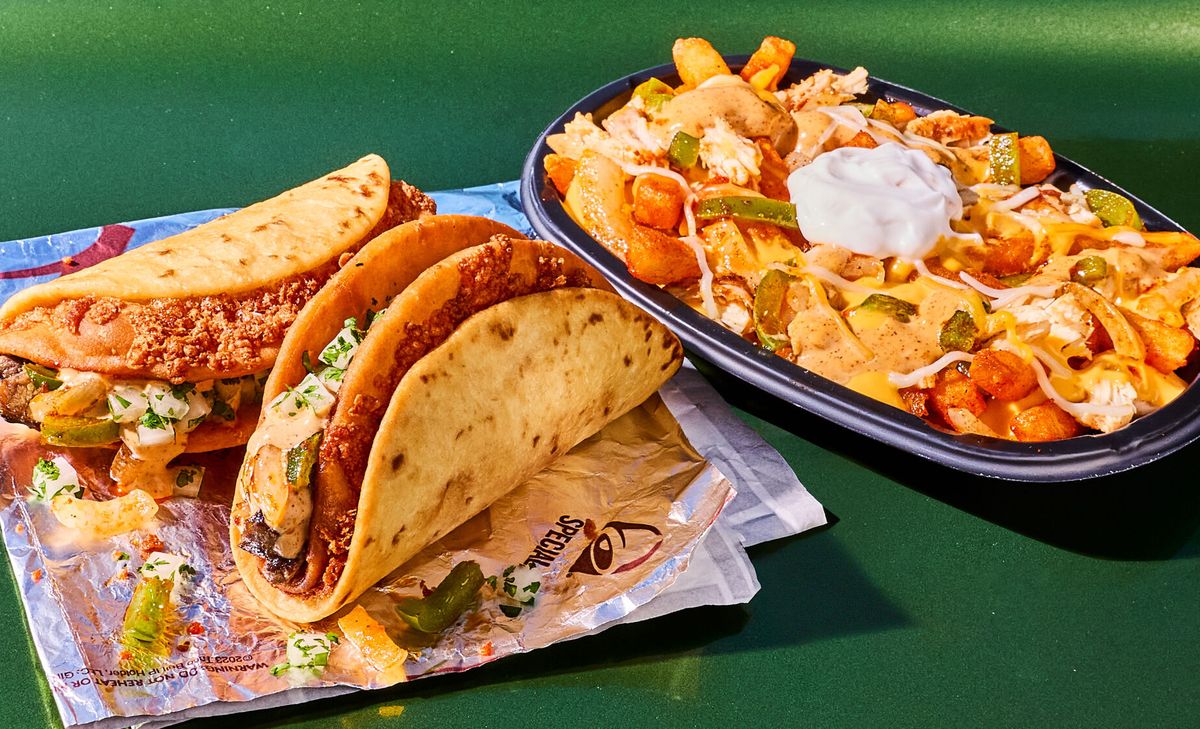 TACO BELL® TAKES FAJITA OBSESSION BEYOND THE SIZZLE WITH NEW FAJITA STREET CHALUPAS AND CHICKEN FAJITA NACHO FRIES