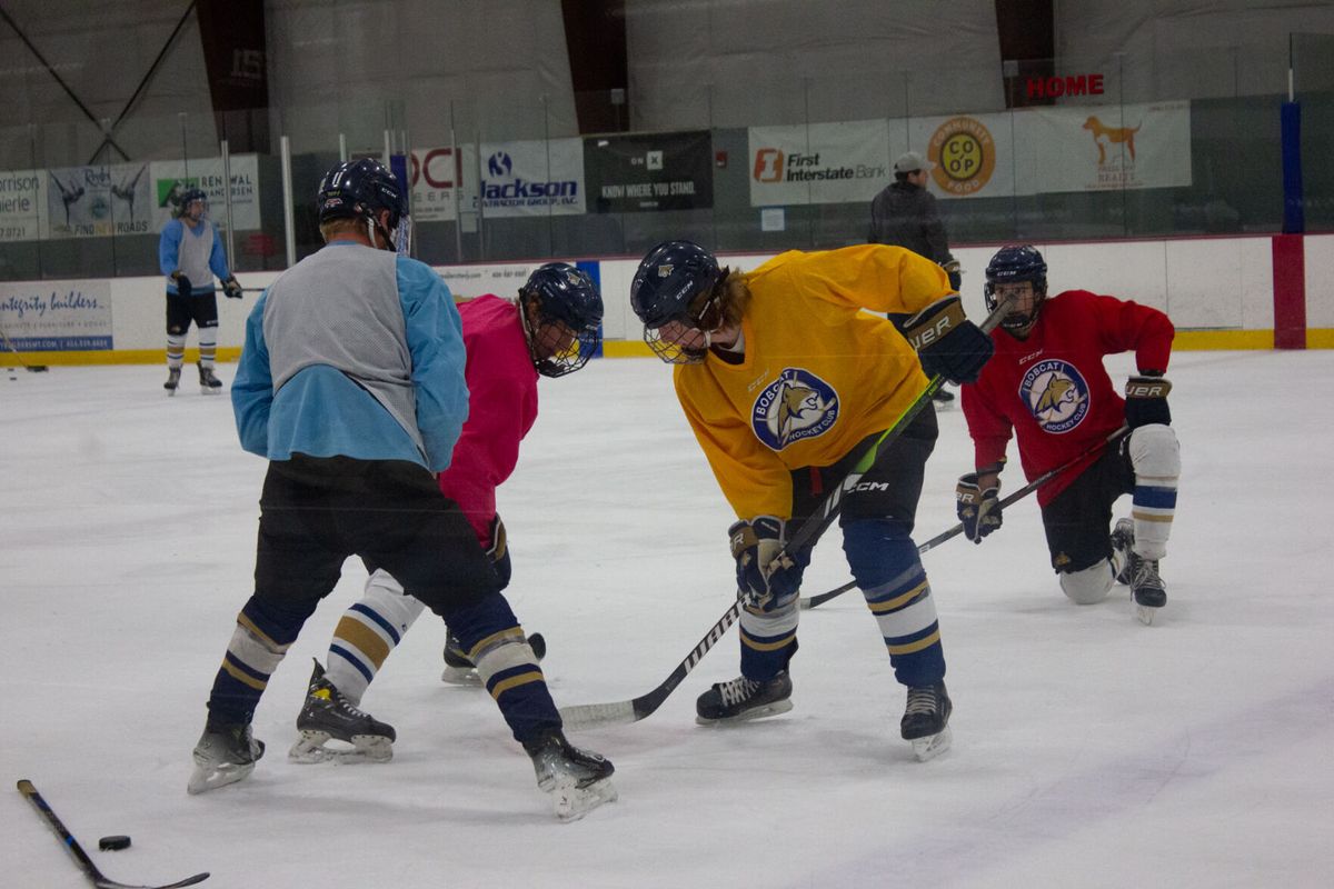 Undefeated Men’s Hockey Club team continues an impressive win streak
