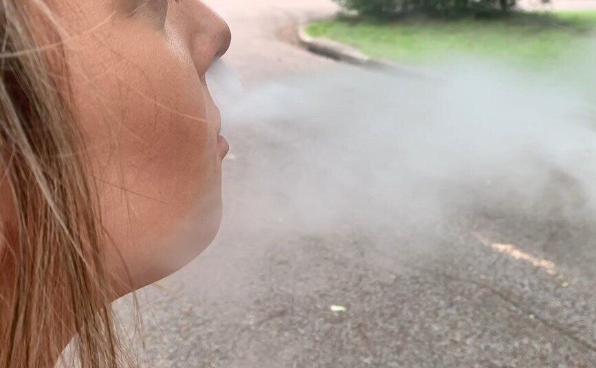 Chemicals in vapes trigger potentially deadly heart issue: study