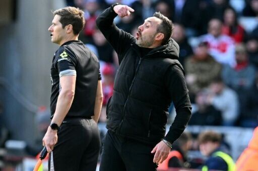 De Zerbi suffers debut defeat as Spurs crisis deepens, City rampant