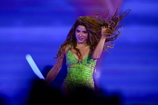 Under full moon, Shakira thrills 2 million fans on Rio's Copacabana beach