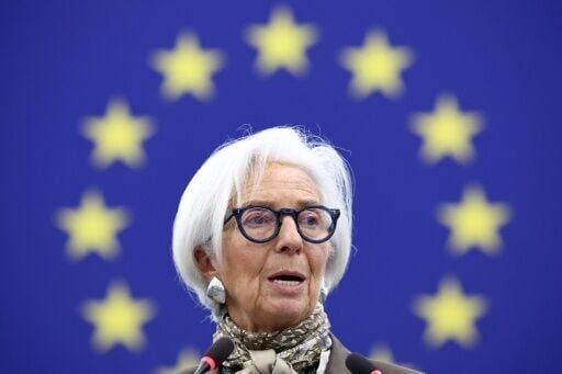 ECB books third straight annual loss