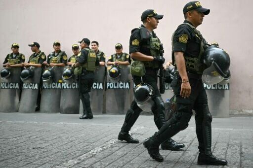 In crime-hit Peru, candidates vie to be 'meanest sheriff'