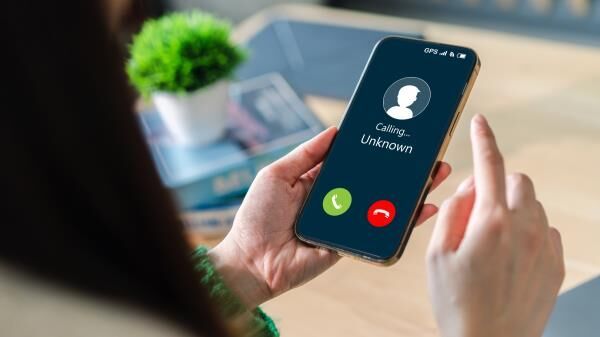 Outwit Scammers With These Smart Tips