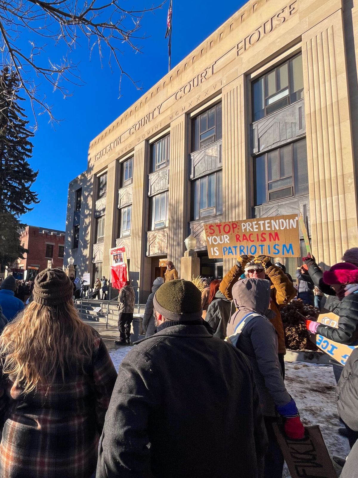Student organization holds emergency ICE protest