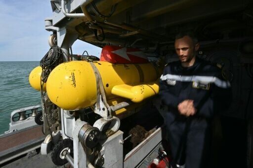 France's Gulf veteran minehunter patrols Channel