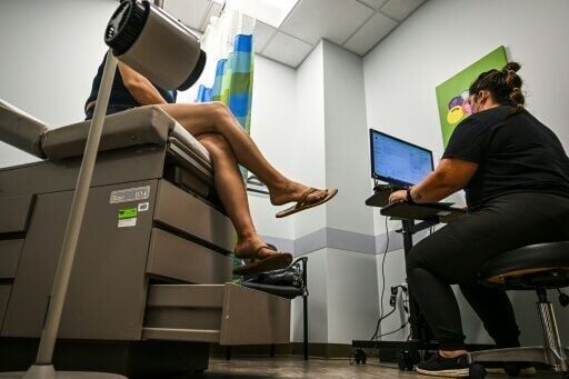 New study probes why chronic pain lasts longer in women