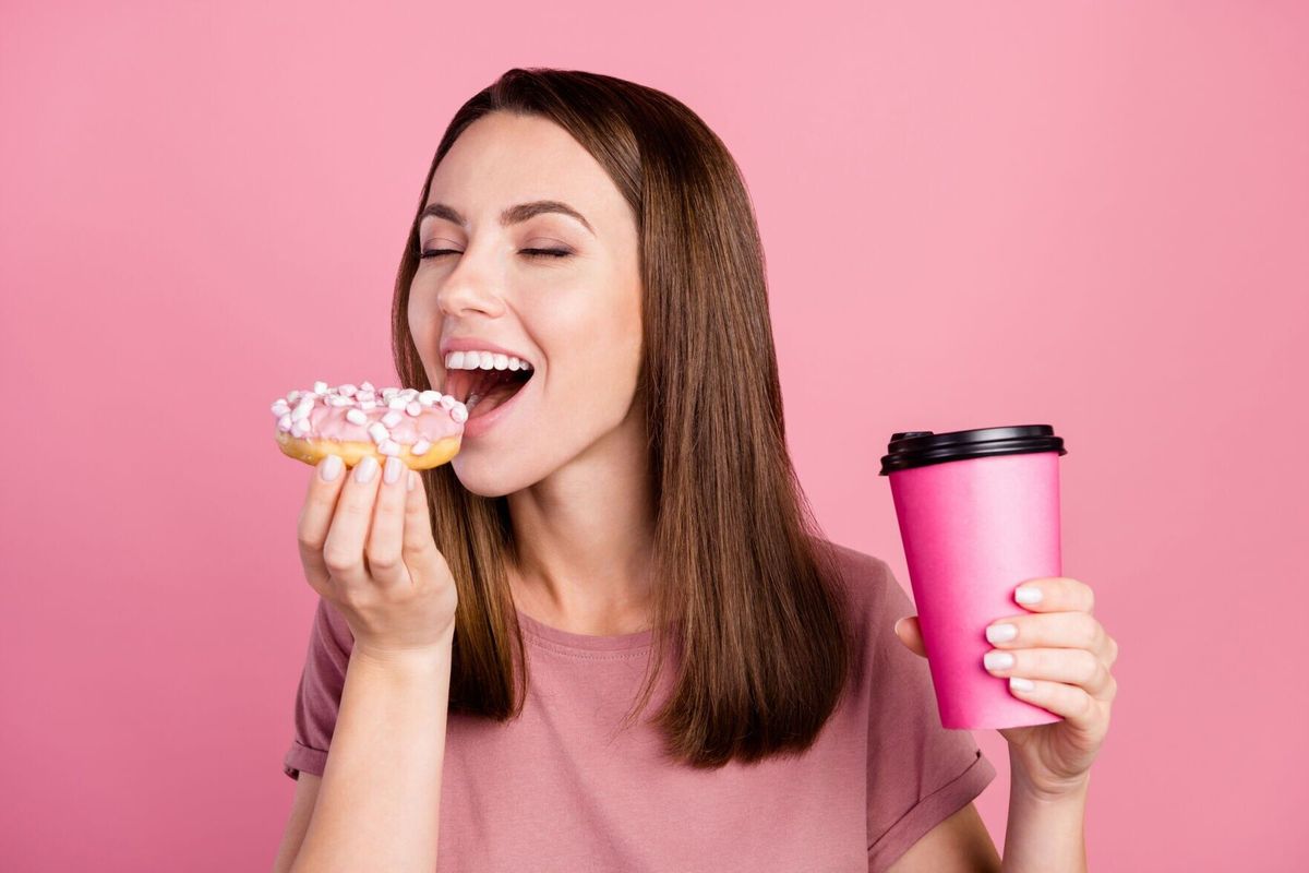 8 Free (or Cheap) Doughnut Deals for June 5