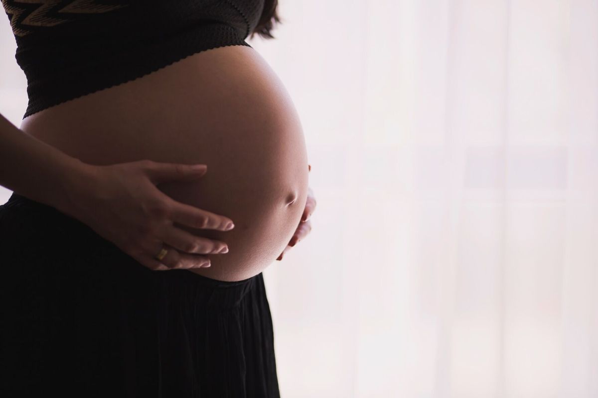 Unborn baby yawning in womb may be sign of distress