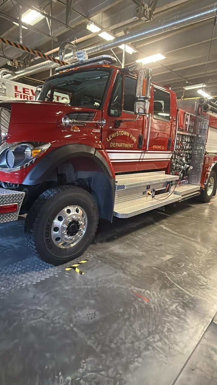 1 person severely injured in Lewiston house fire