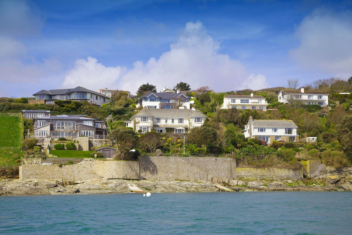 Royal family’s luxury shore house on sale for $11.5 million