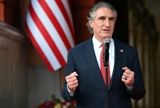 After oil, US moves to secure access to Venezuelan minerals