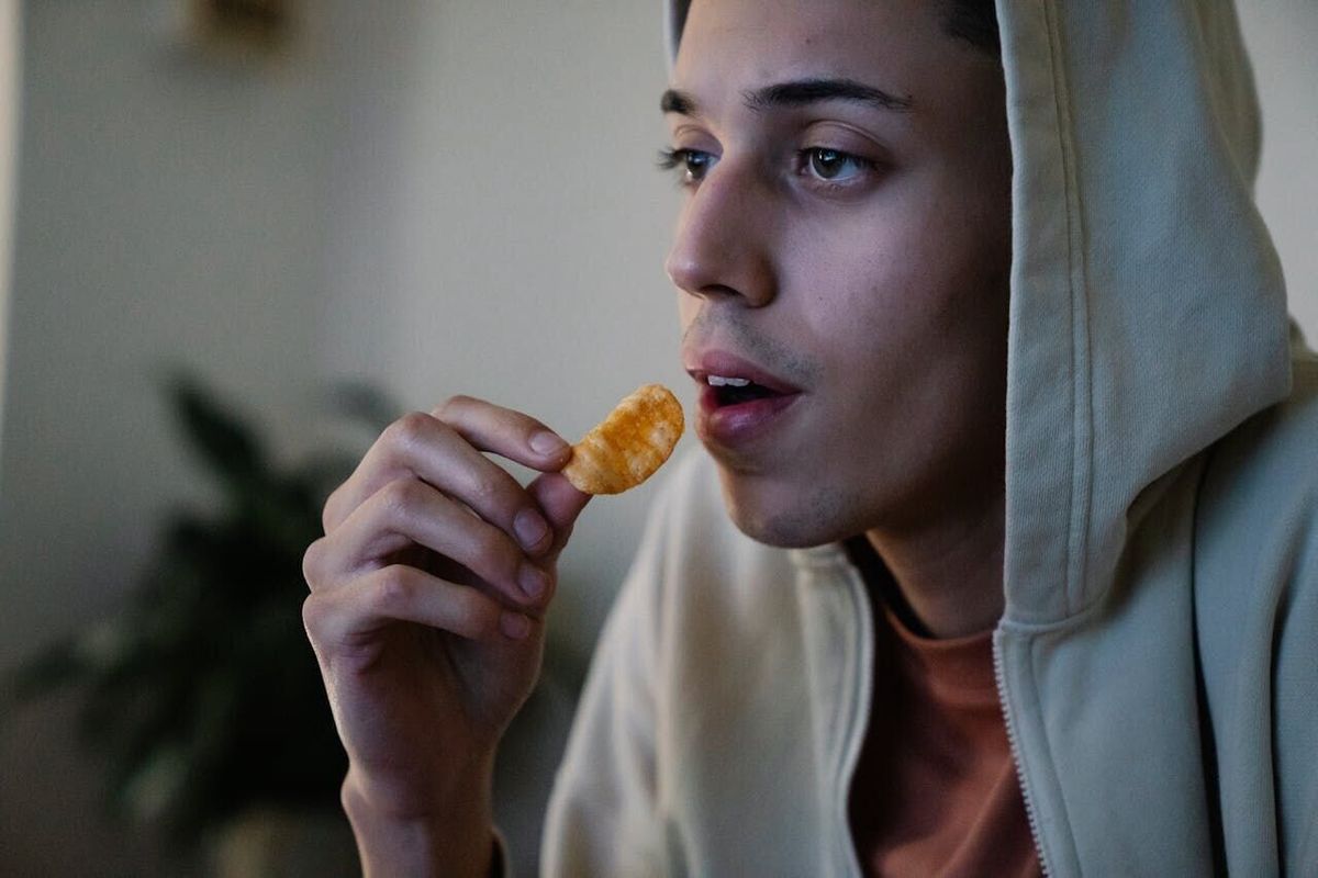 Eating ultra-processed food linked to reduced fertility in men