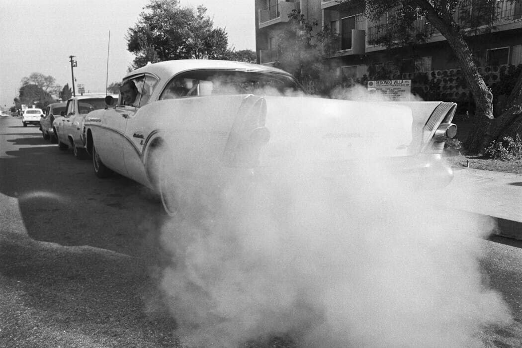 How California’s war on smog and its ambitious car pollution rules made everyone’s air cleaner