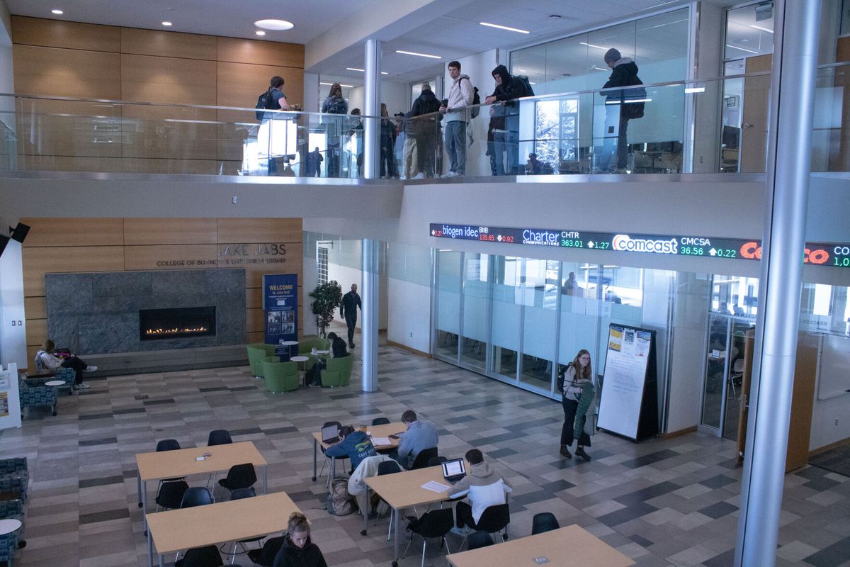Annual Career Symposium helps students stand out