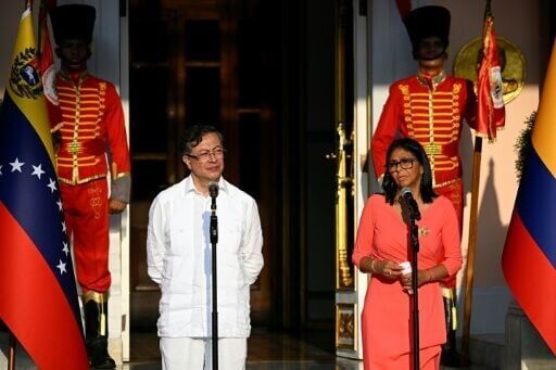 Venezuela, Colombia pledge military cooperation on first post-Maduro visit