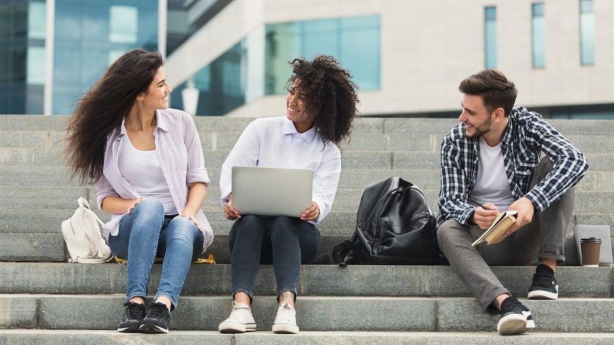 Teen mental health: Why peer support programs are so important