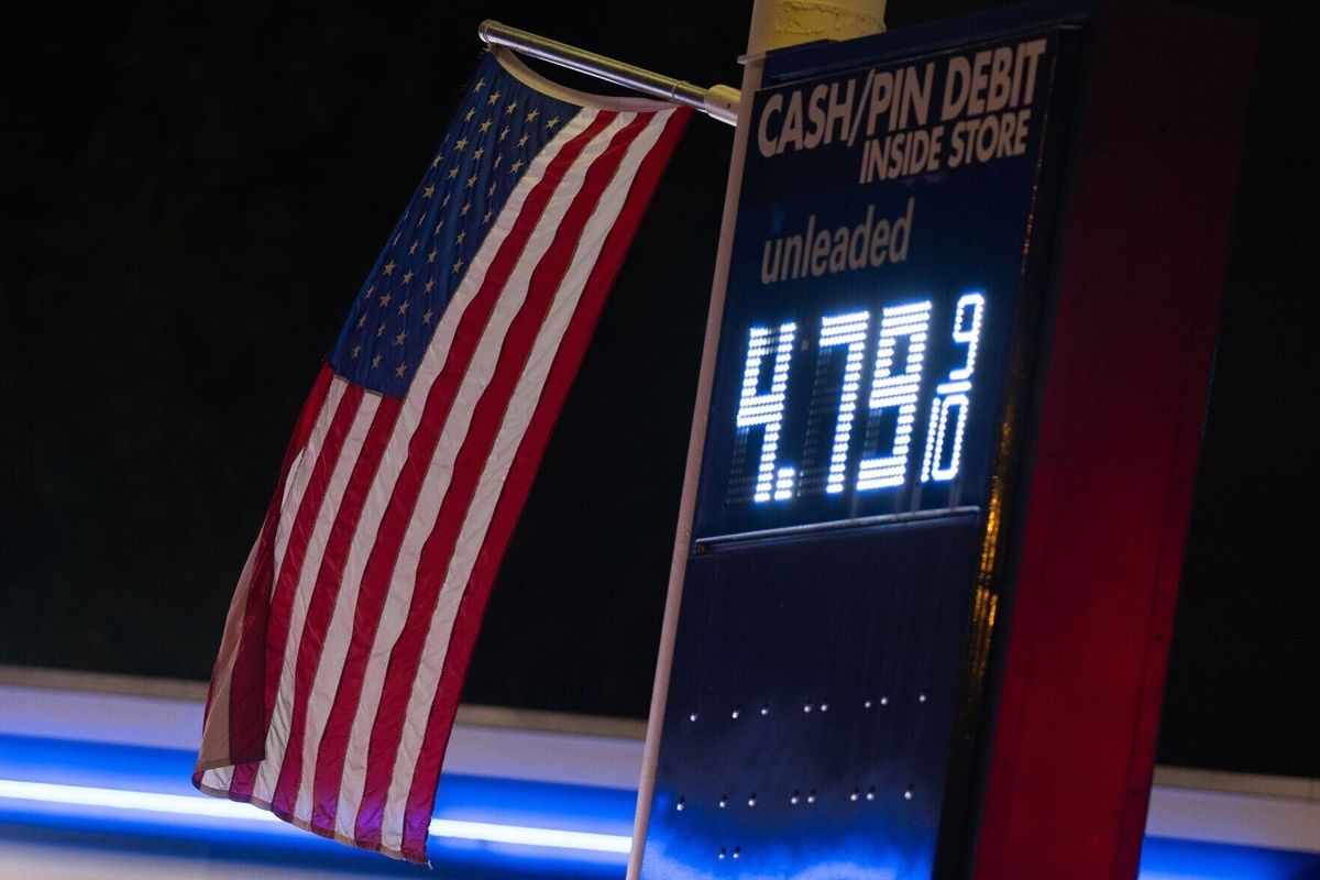 Dual tracks: High gas prices, AI wave, stock market gains spotlight class, wealth divides