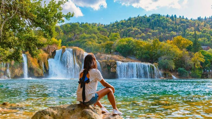 Americans Are Getting Pickier About Travel in 2026 — Here’s What They’re Still Willing To Spend On