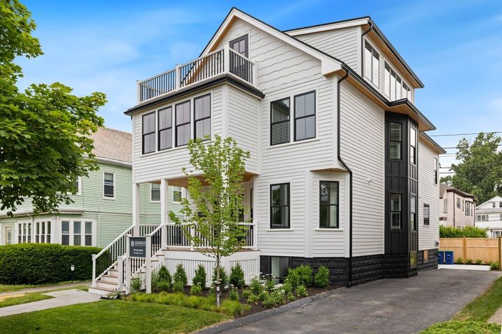 CabStone Brings Custom Cabinets, Countertops, and Flooring Services to Middleton, MA, and Boston Homeowners