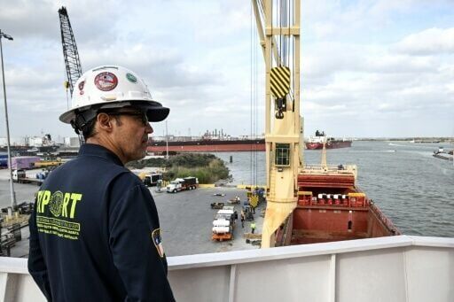 Texas port humming as Trump ramps up Venezuela oil