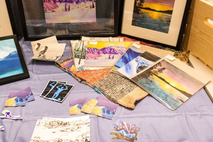 Lost in the Student Art Market