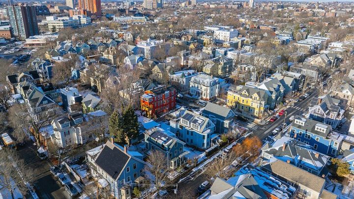 The cities attracting the most Millennial transplants