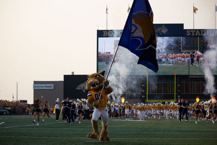 Fan power prevails in Gold Rush victory over Maine