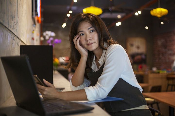 Job Quiz: Are You Burned Out, Job Hugging or Thriving at Work?