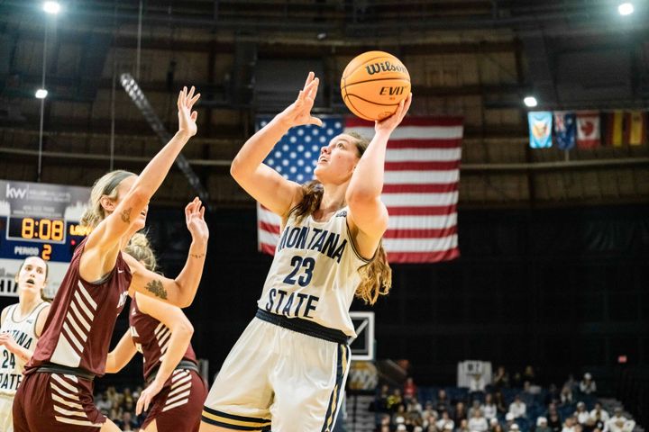 Cats dominate in seventh straight win over Lady Griz