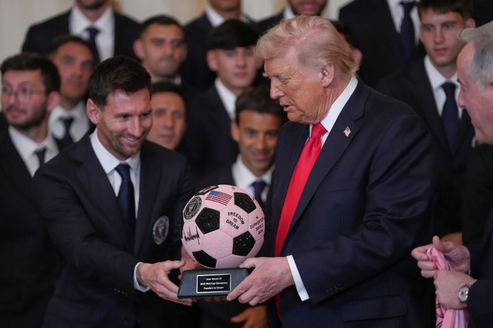 Messi meets Trump at the White House